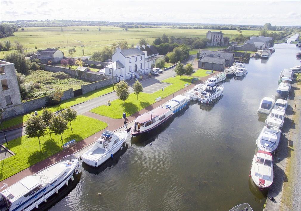 The Harbour Masters House Bed and Breakfast Banagher Eksteriør billede