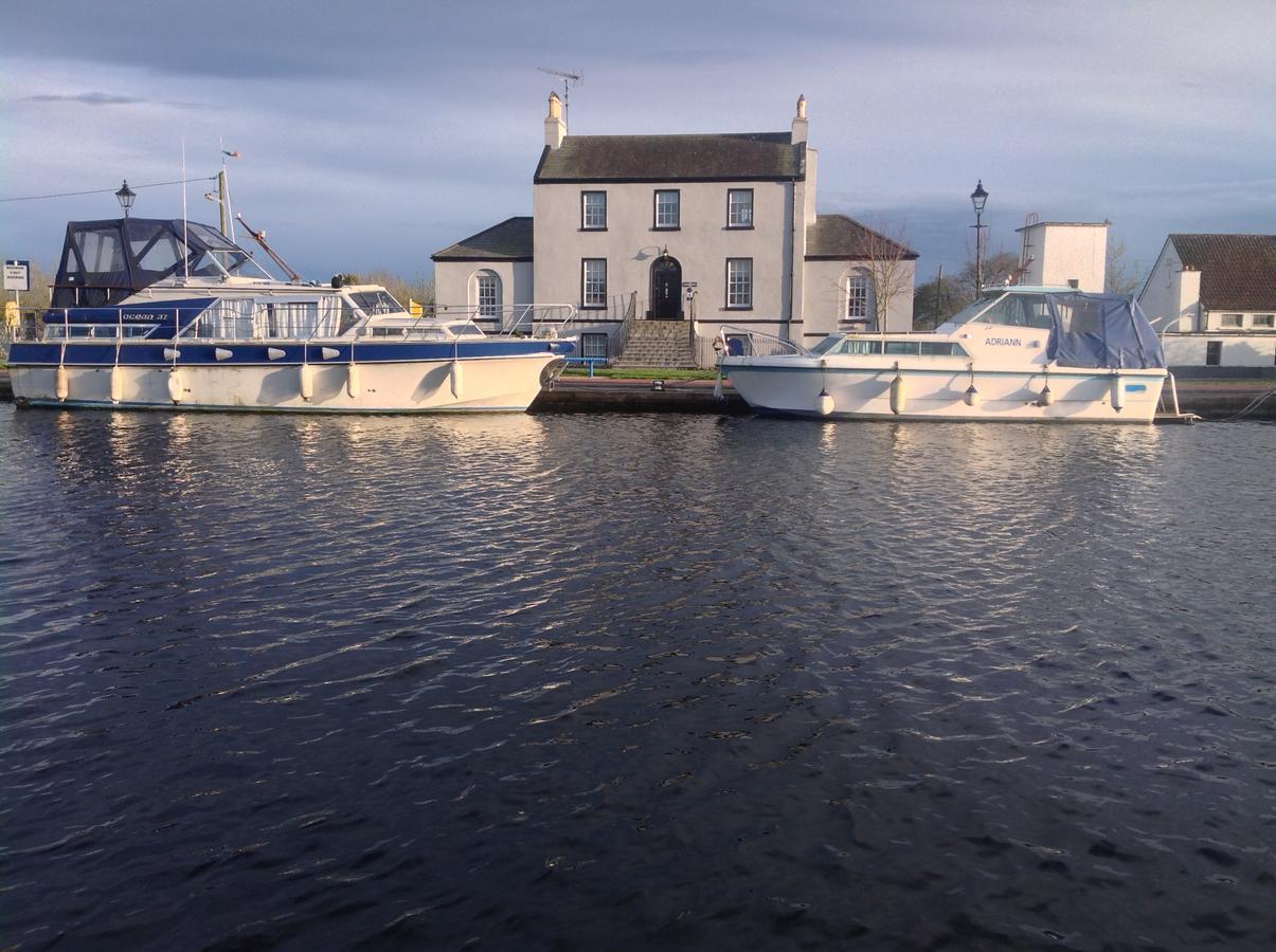 The Harbour Masters House Bed and Breakfast Banagher Eksteriør billede