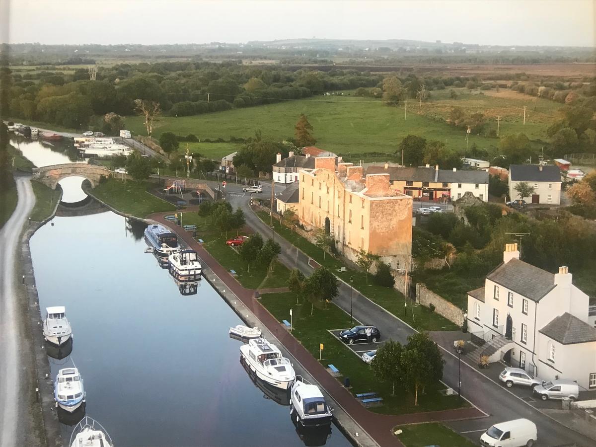 The Harbour Masters House Bed and Breakfast Banagher Eksteriør billede
